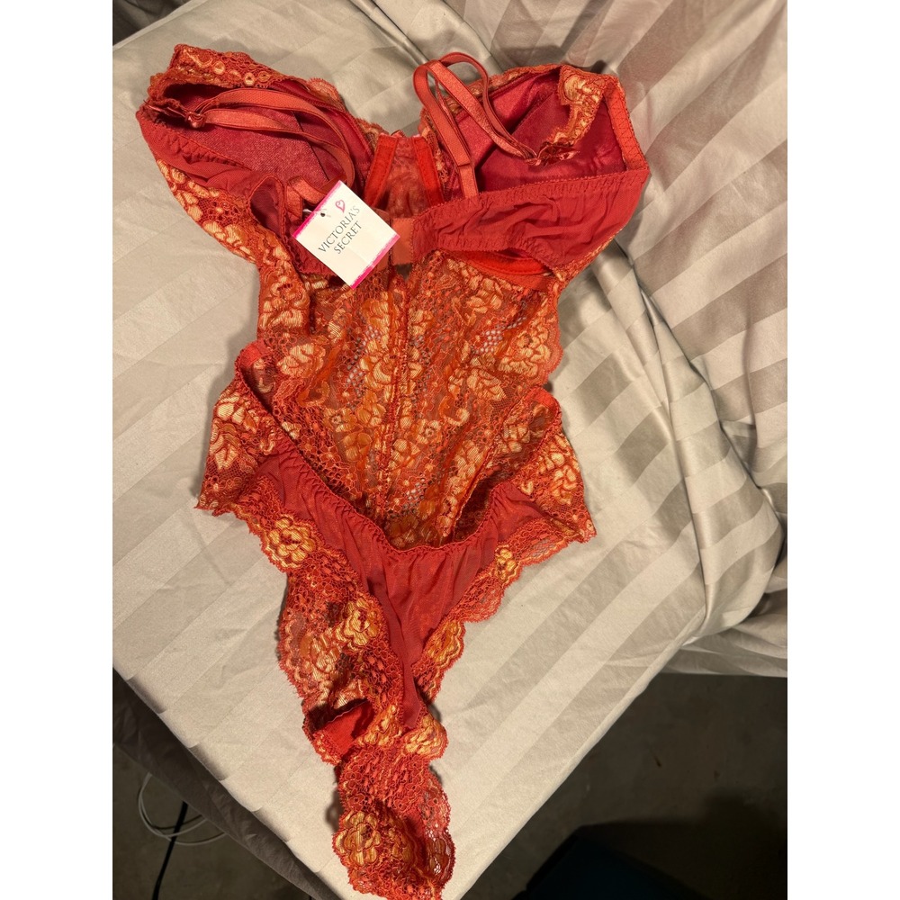 Victorias Secret Dream Angels Lace Teddy Bodysuit Orange Red 34B 9595 NWT